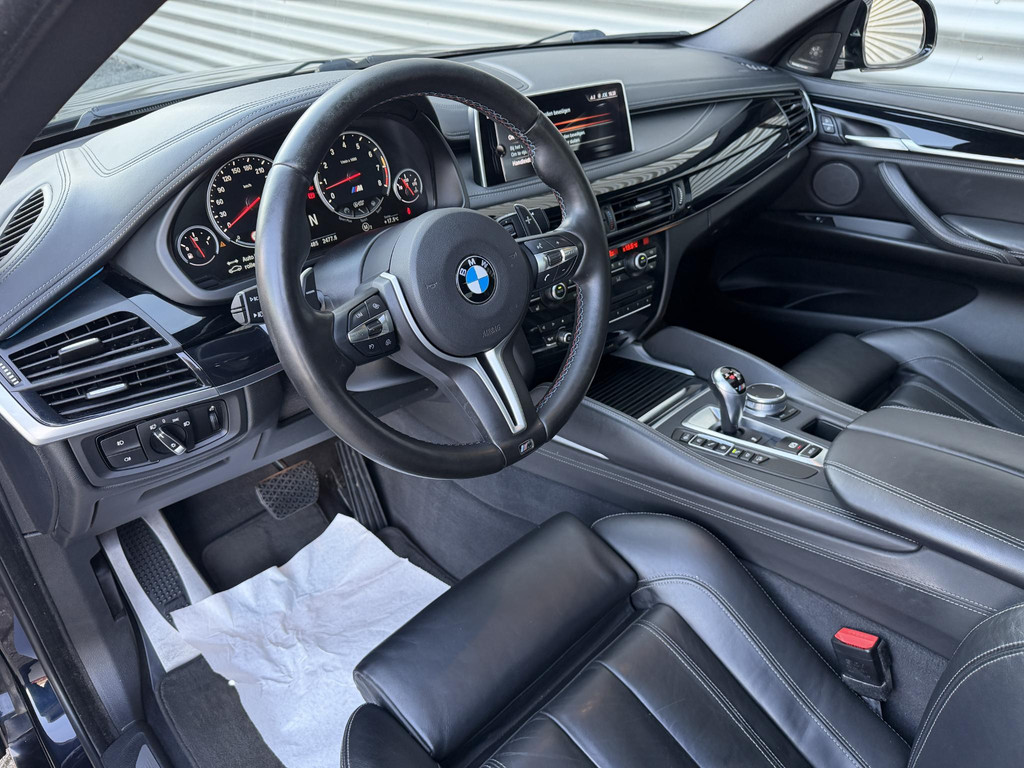 51668089-1.jpg